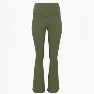 Aritzia TnAction TnaBUTTER™ Atmosphere Flare Hi-Rise Legging